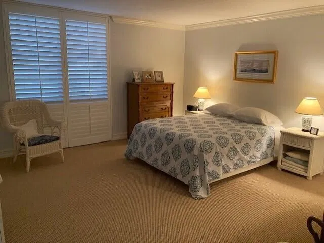 Island House Condos Unit 2D photo 9