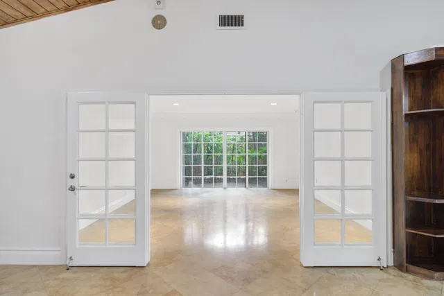 Boca Bath & Tennis Residence photo 10