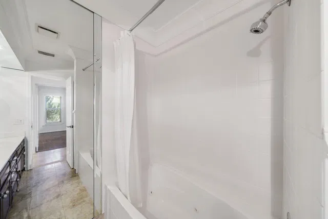 Boca Bath & Tennis Residence photo 30