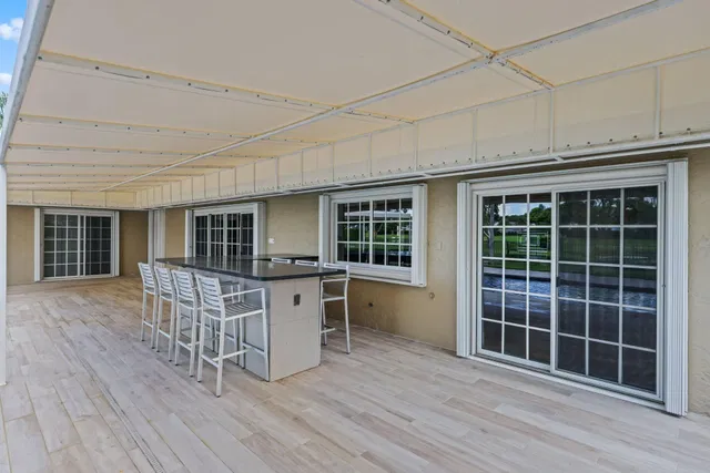 Boca Bath & Tennis Residence photo 41