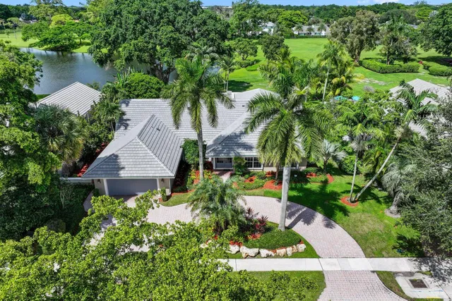 Boca Bath & Tennis Residence photo 54