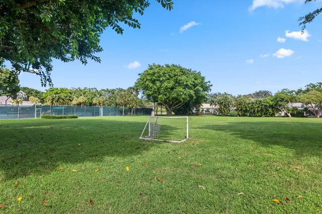 Boca Bath & Tennis Residence photo 61