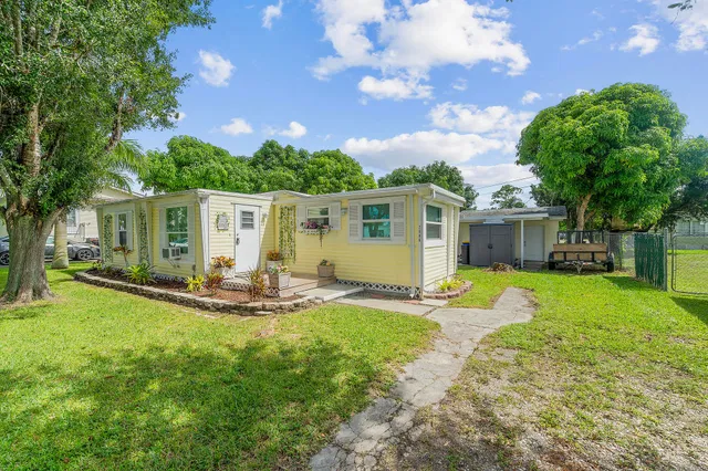 Residence photo 5