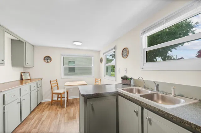  Residence photo 11