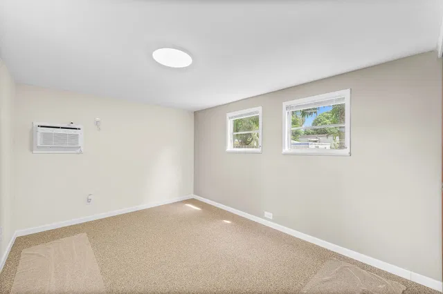  Residence photo 15