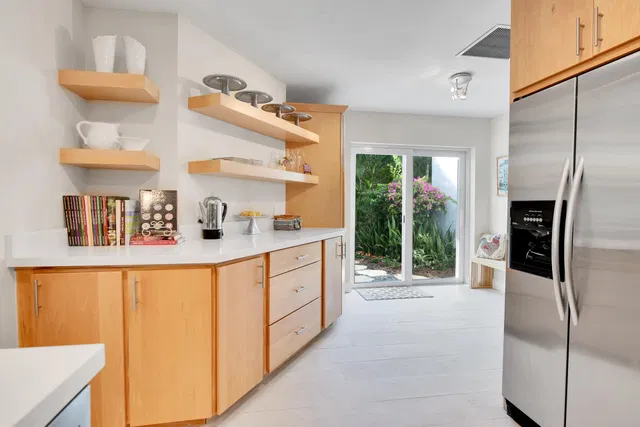 Boca Bath & Tennis Residence photo 15