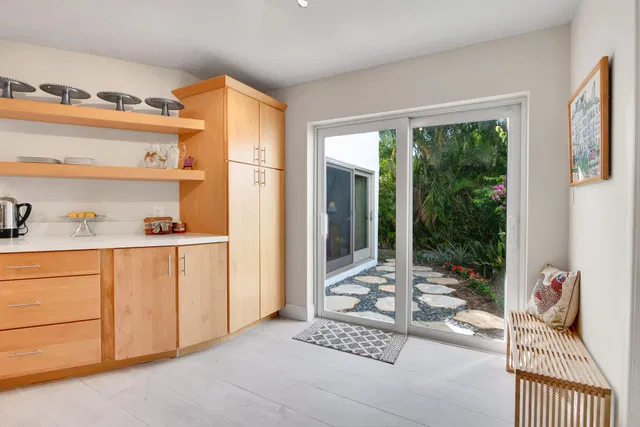 Boca Bath & Tennis Residence photo 16