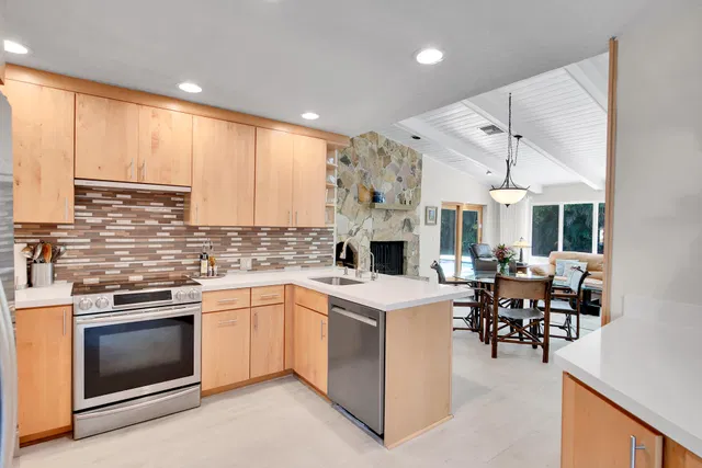 Boca Bath & Tennis Residence photo 19