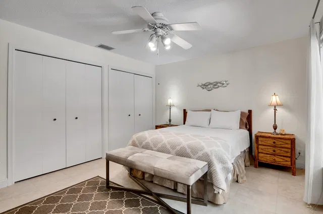 Boca Bath & Tennis Residence photo 32