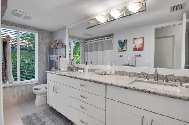 Boca Bath & Tennis Residence photo 33