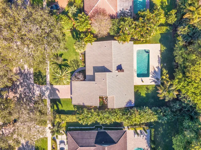 Boca Bath & Tennis Residence photo 35