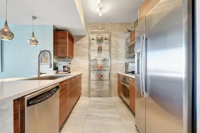 City Palms Unit 736 photo 11