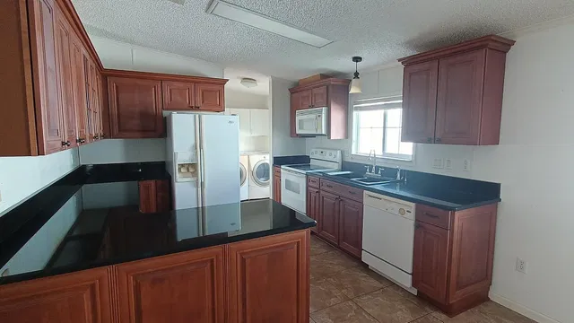 Residence photo 14