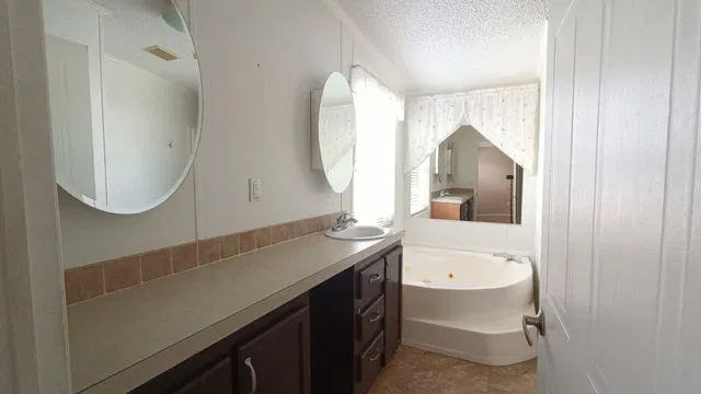 Residence photo 27