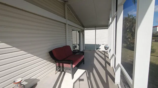 Residence photo 35