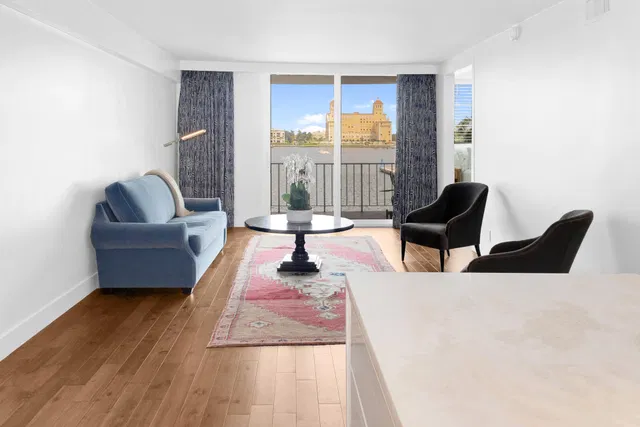 Downtown West Palm Beach Unit 409 photo 6