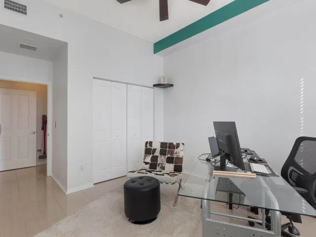 The Prado Unit 457 photo 20