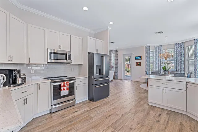  Residence photo 9