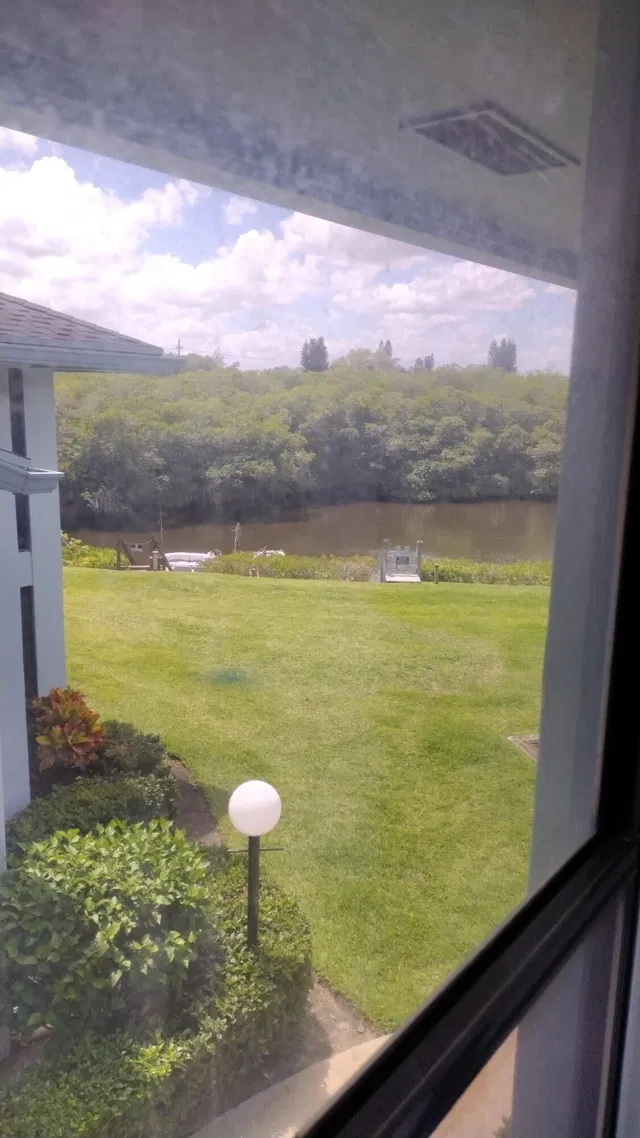  Unit 508 photo 5