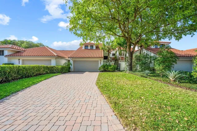 Windsor Way Residence photo 3