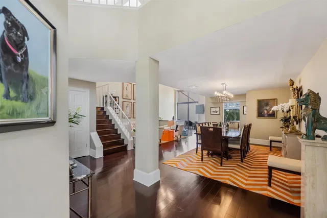 Windsor Way Residence photo 5