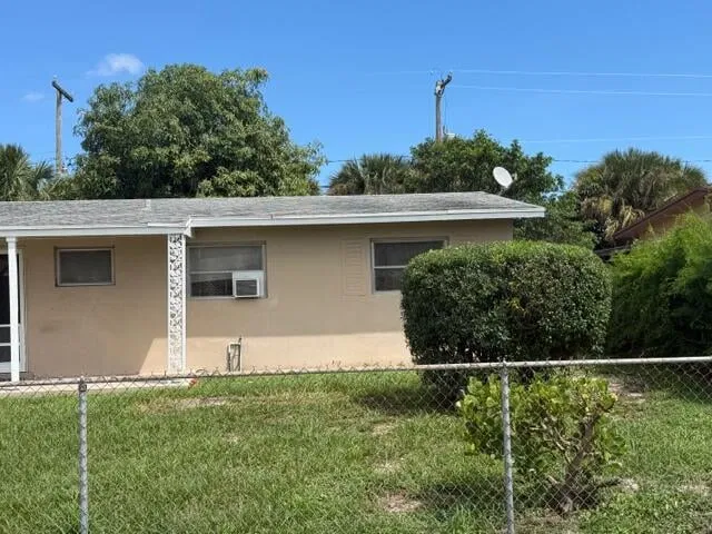 West Palm Beach Residence photo 3