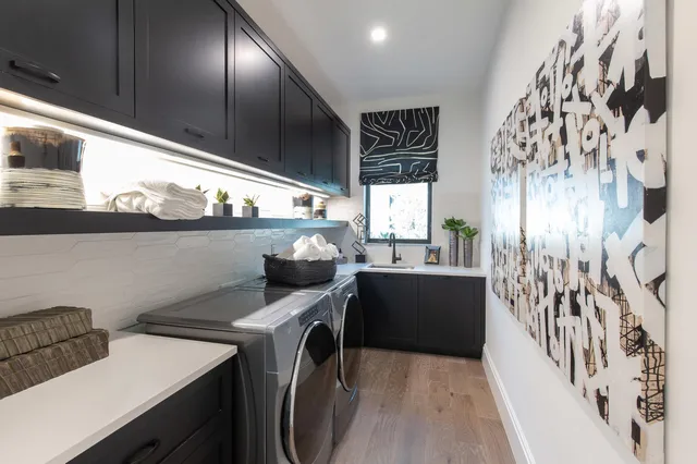 Residence photo 24
