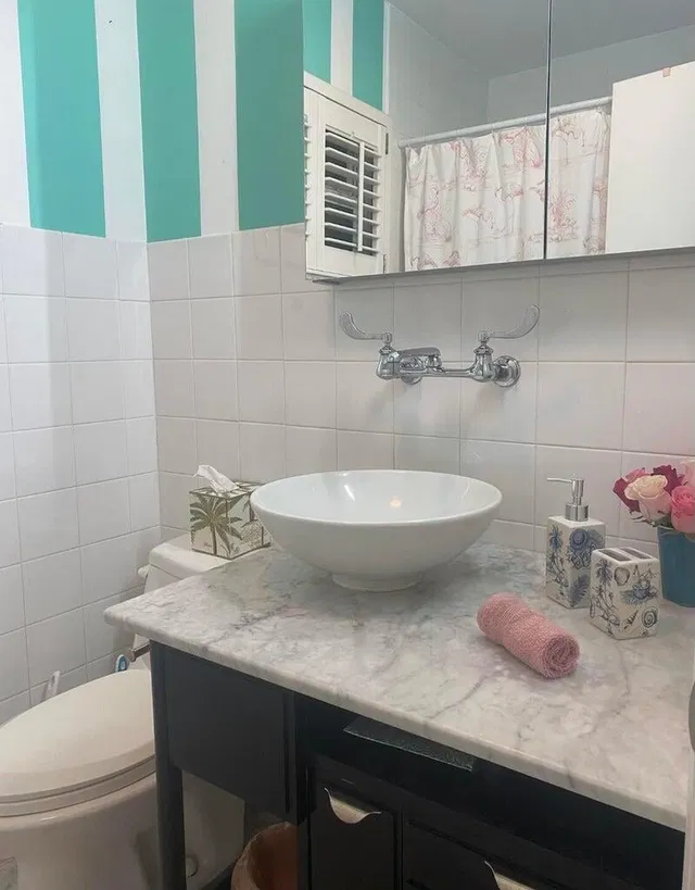  Unit 14 photo 17