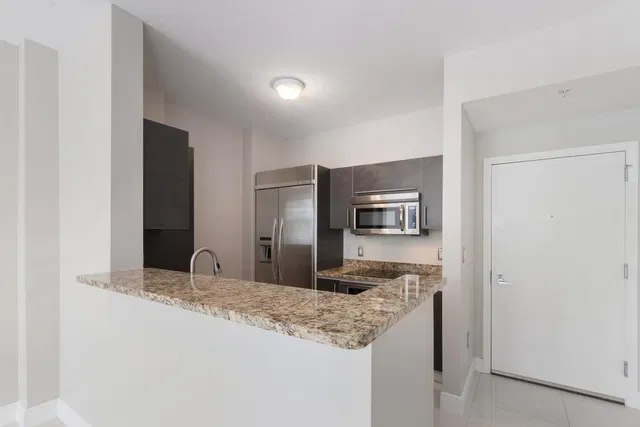 CityPlace South Tower Unit 314 photo 8