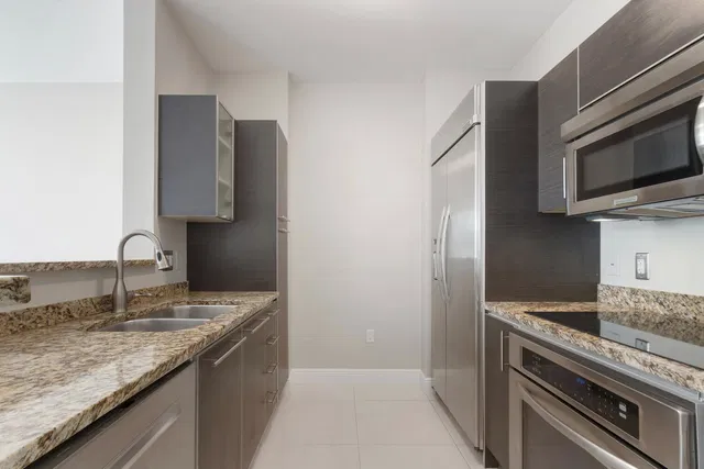CityPlace South Tower Unit 314 photo 10