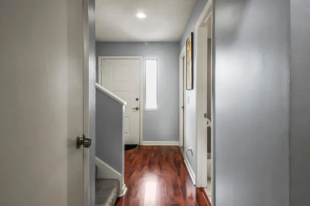 Residence photo 12