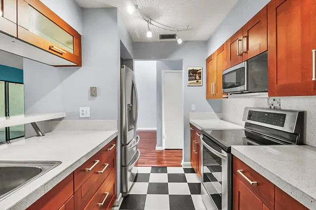 Residence photo 15
