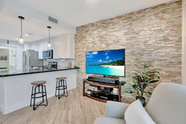 Island at Abacoa Residence photo 10