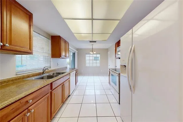 Residence photo 4