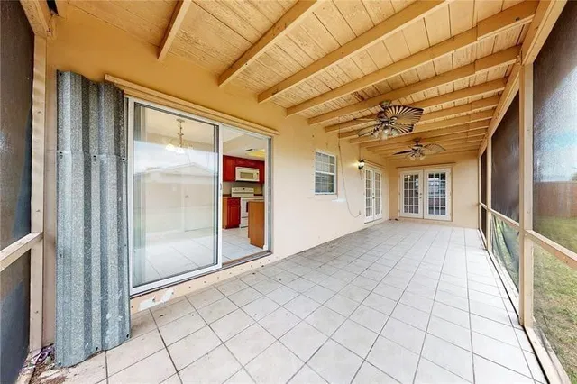 Residence photo 6