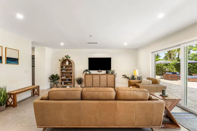  Residence photo 17