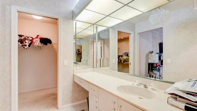 Residence photo 42