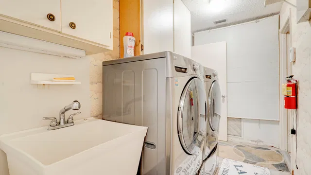 Residence photo 47