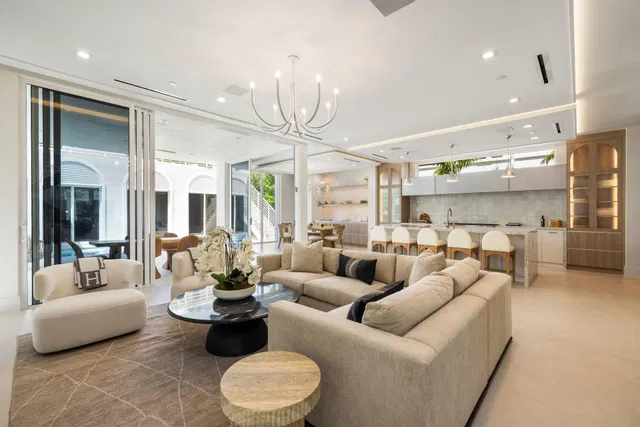 Palm Trail Delray Beach Residence photo 10