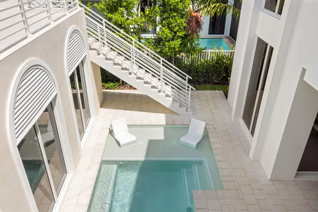 Palm Trail Delray Beach Residence photo 29
