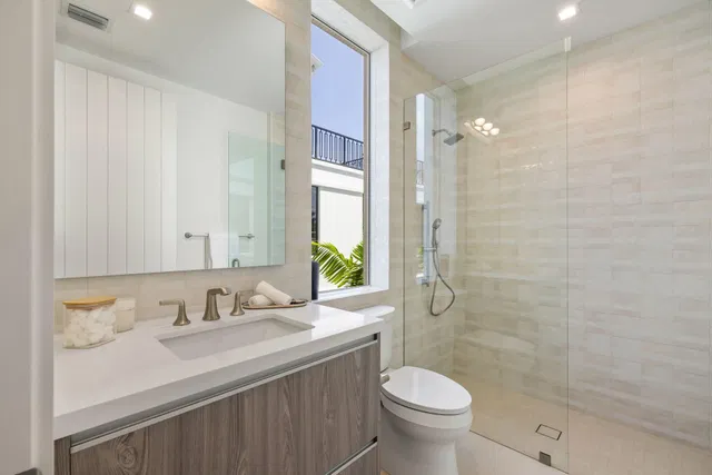 Palm Trail Delray Beach Residence photo 38