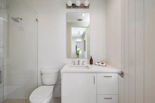 Palm Trail Delray Beach Residence photo 40