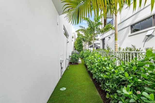 Palm Trail Delray Beach Residence photo 60