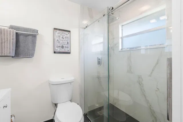  Unit 189 photo 13