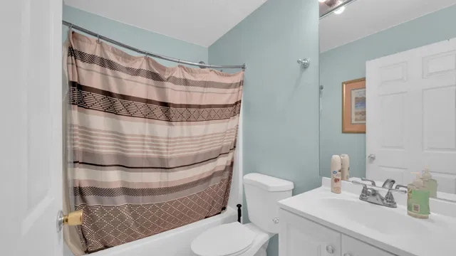  Residence photo 15