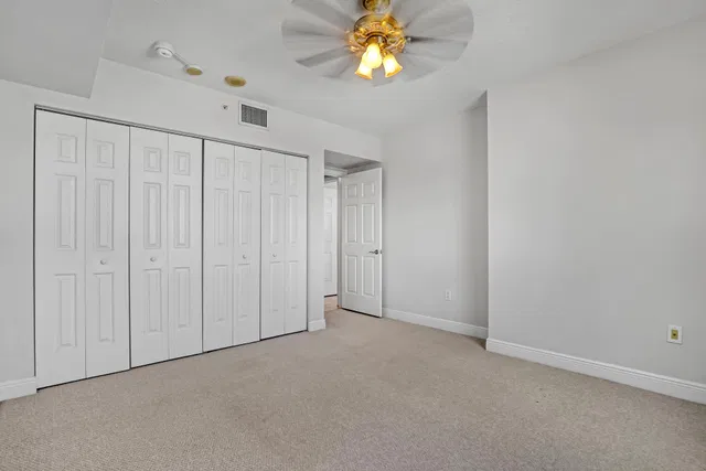 610 Clematis Unit 618 photo 21