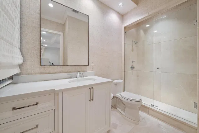 Admirals Cove Residence photo 24