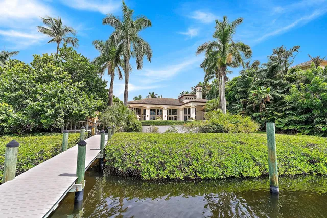 Admirals Cove Residence photo 34