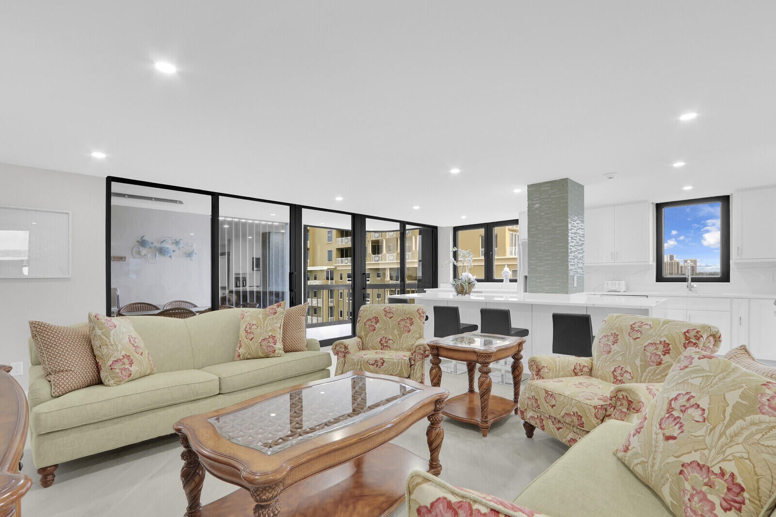 Eastpointe Singer Island Unit 9a photo 8