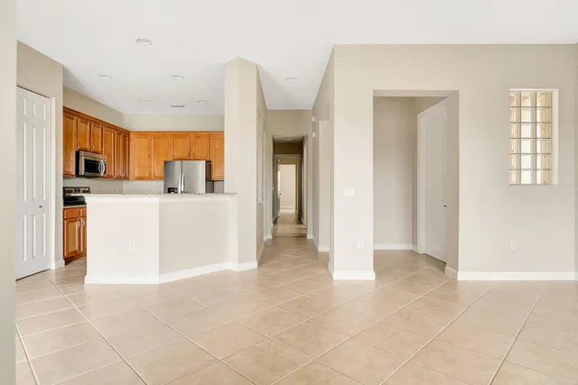 Cityside West Palm Beach Unit 1 photo 6